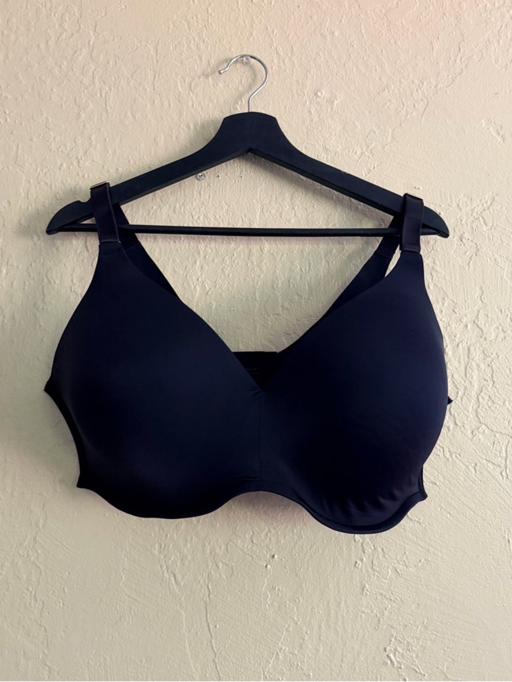 Soma Black Seamless T-Shirt Bra - Smooth Full-Coverage